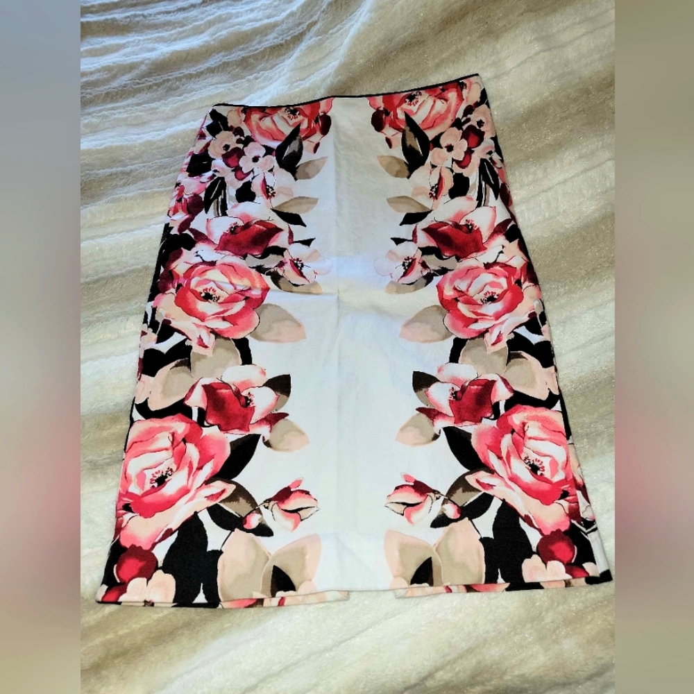 WHBM Floral Pencil Skirt